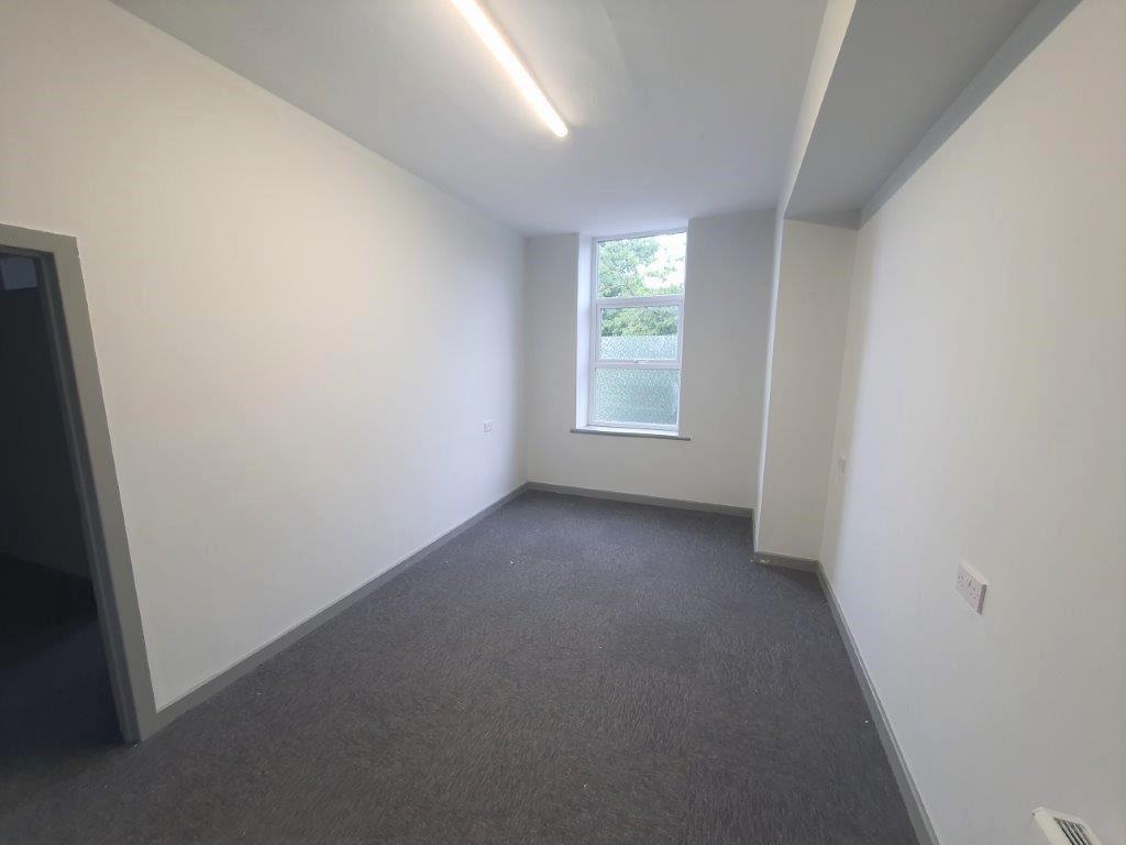 Additional image 2 of Balme Road