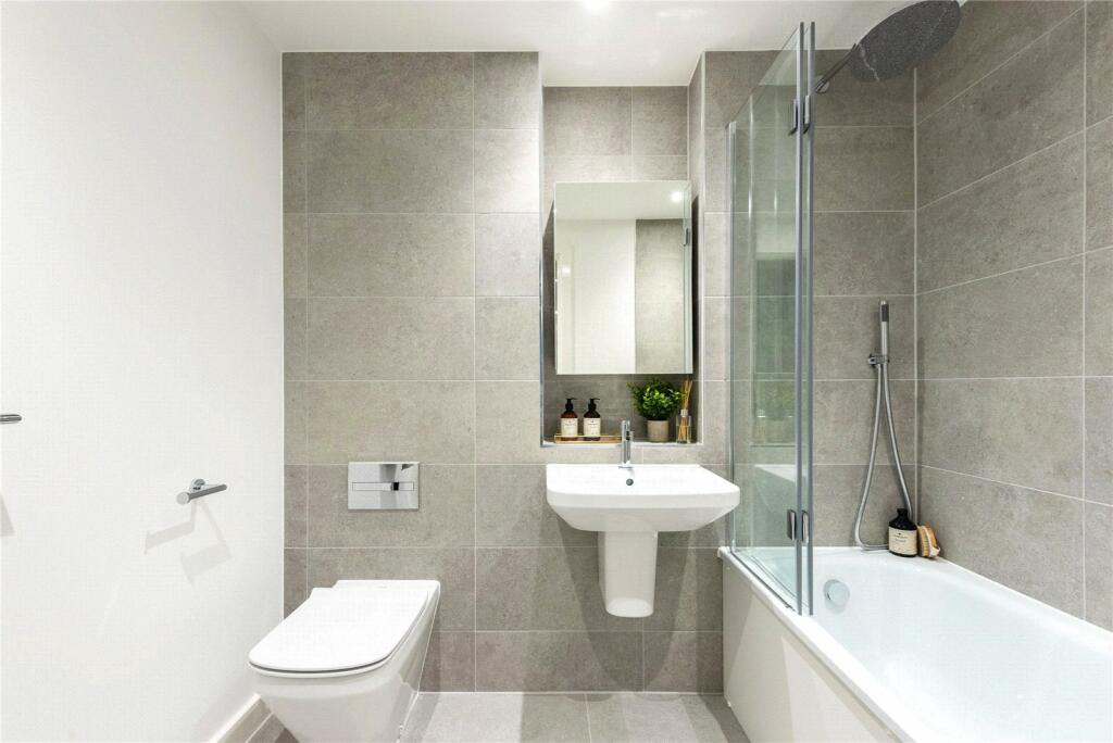 Additional image 5 of Grand Avenue, Hove, East Sussex, BN3