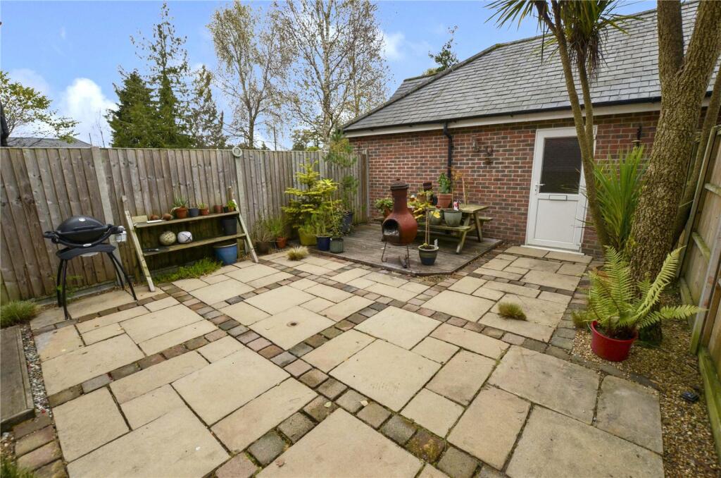 Additional image 21 of Cracklewood Close, West Moors, Ferndown, Dorset, BH22