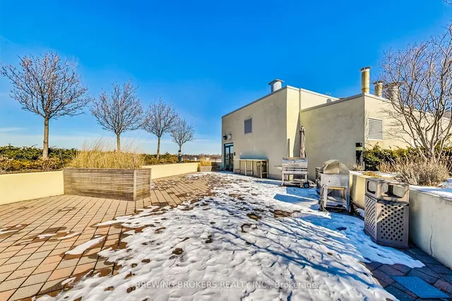 Additional image 36 of 25 Earlington Ave Unit 114