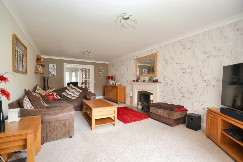 Additional image 4 of Broadstone