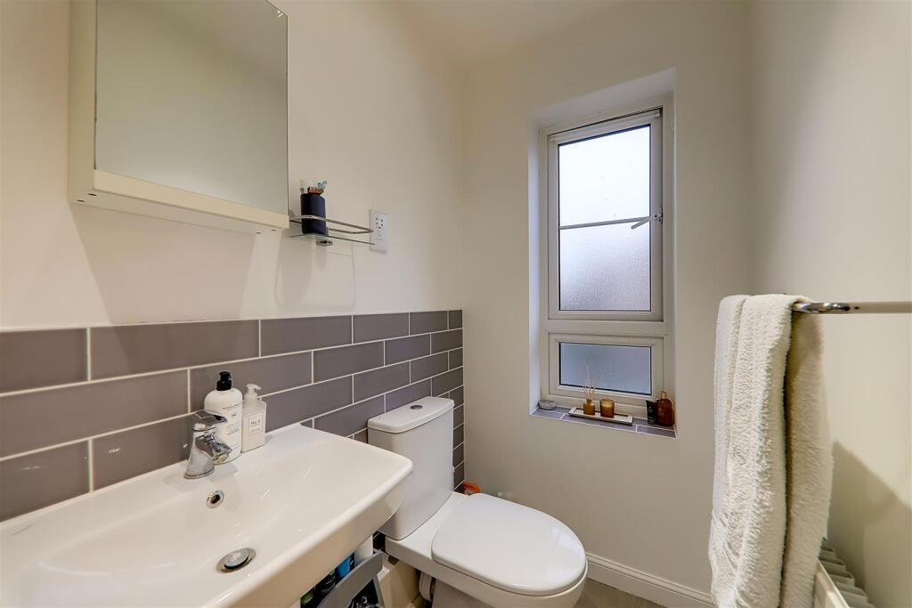 Additional image 12 of Cambrian Way, Worthing, BN13