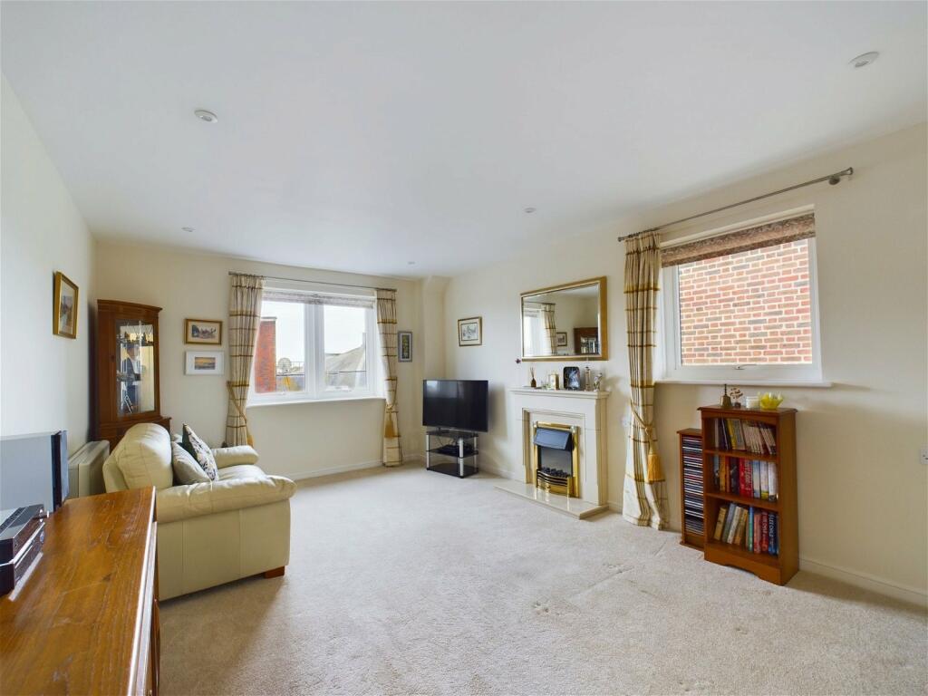Additional image 4 of Amelia Court, Union Place, Worthing BN11 1AH