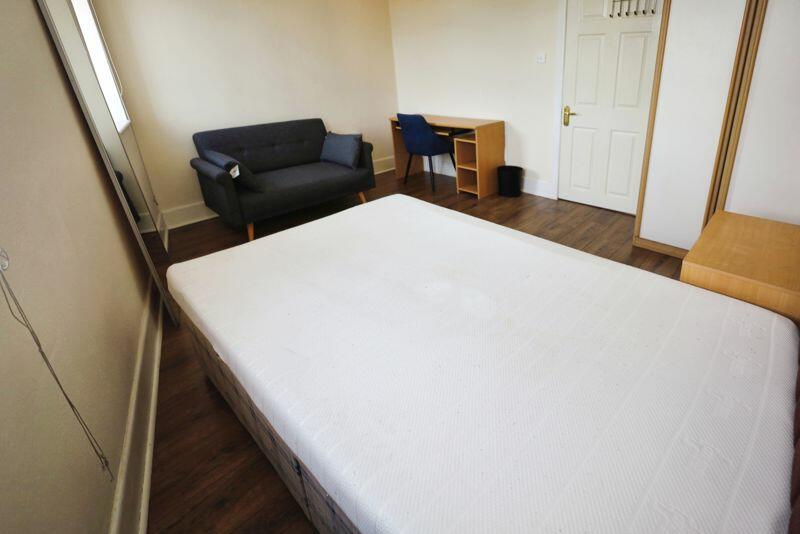 Additional image 8 of Bennett Road, Bournemouth