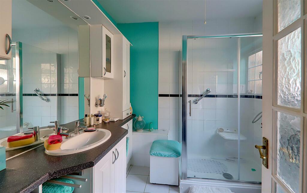 Additional image 7 of Wallace Avenue, Worthing