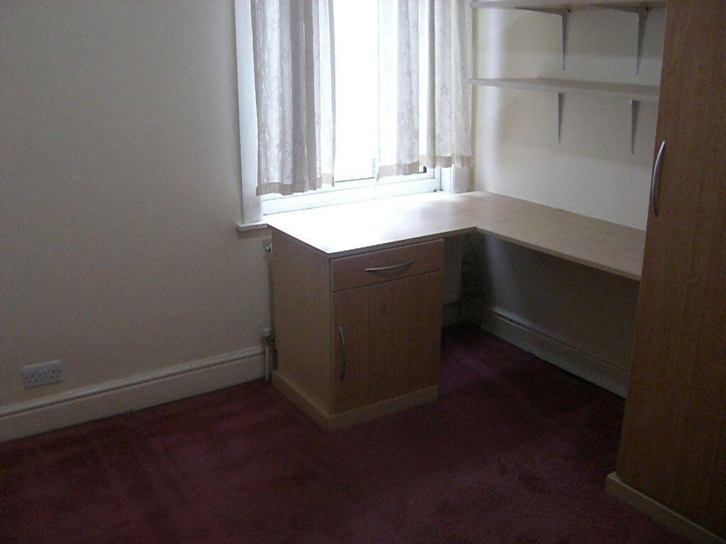 Additional image 4 of Coombe Terrace - P1081