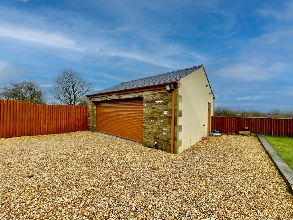 Additional image 28 of Morris Fold Barn, Slack Fold Lane, Farnworth, Bolton, Lancashire, BL4 0LJ