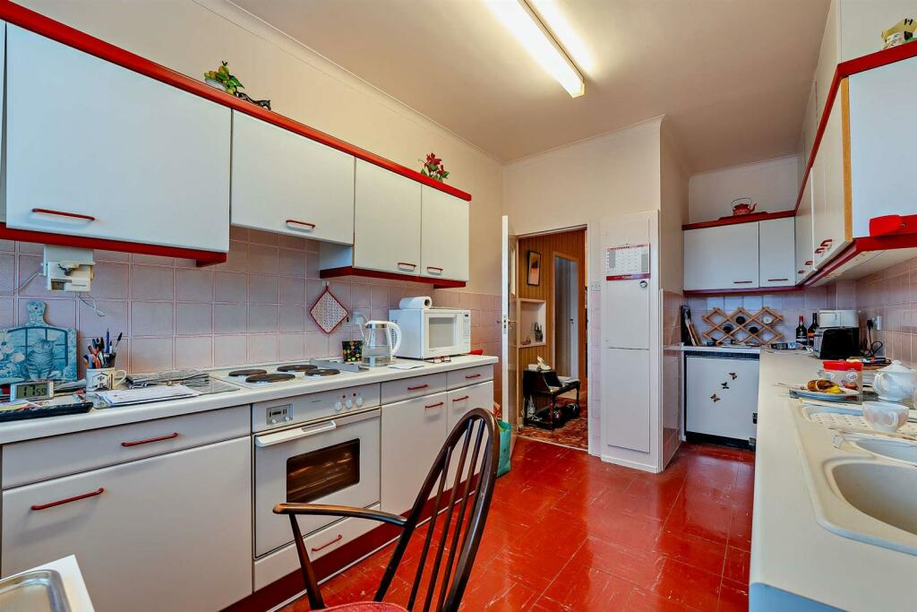 Additional image 4 of Staveley Road, Eastbourne