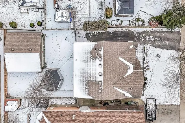 Additional image 46 of 200 Fellowes Cres