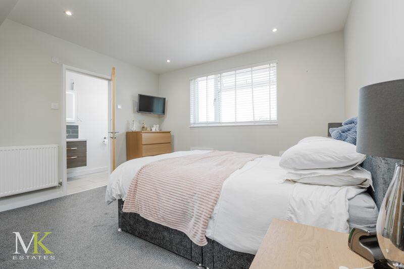 Additional image 8 of Southwick Road, Southbourne