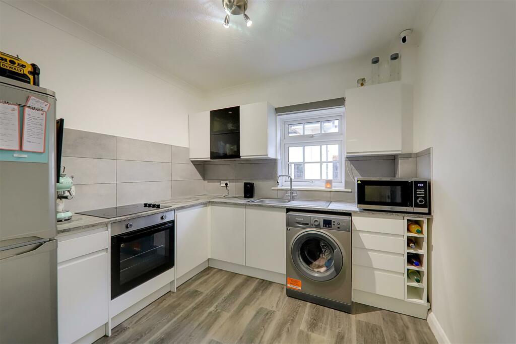 Additional image 11 of Applesham Court, South Street, Lancing