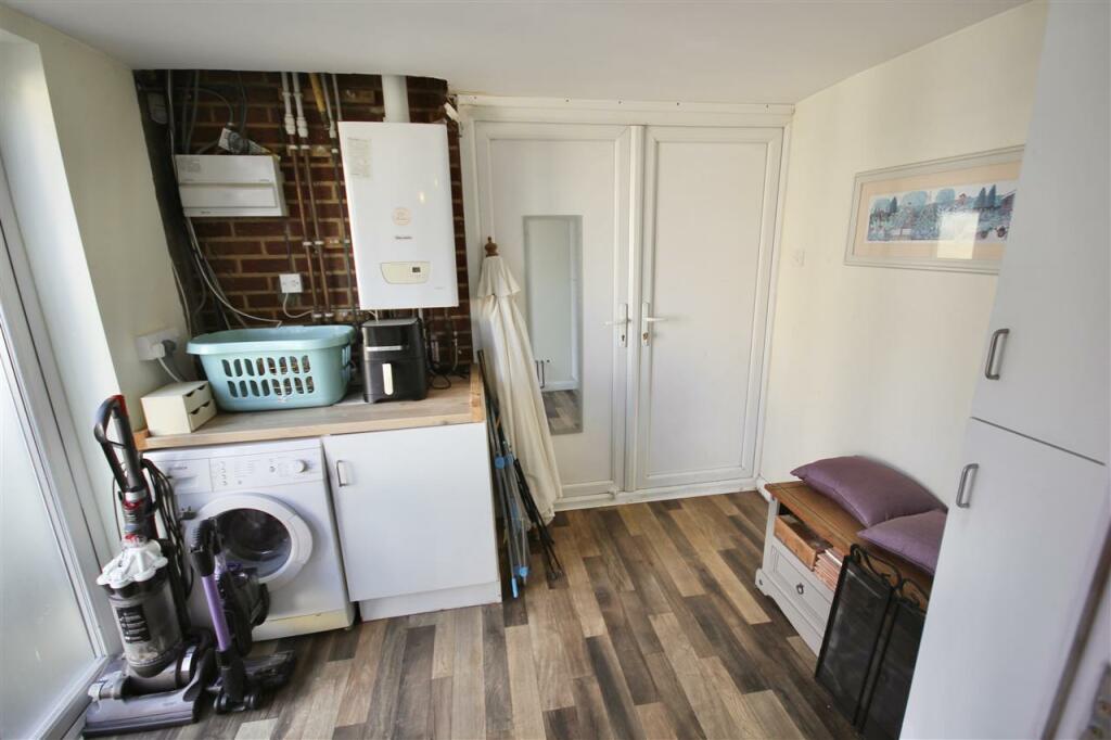 Additional image 22 of Douglas Close, Upton, Poole