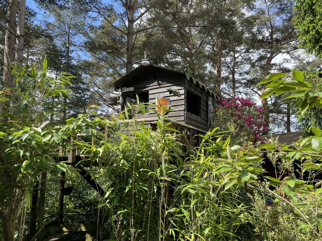 Additional image 39 of Lone Pine Drive, West Parley