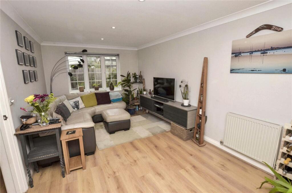 Additional image 27 of Cracklewood Close, West Moors, Ferndown, Dorset, BH22