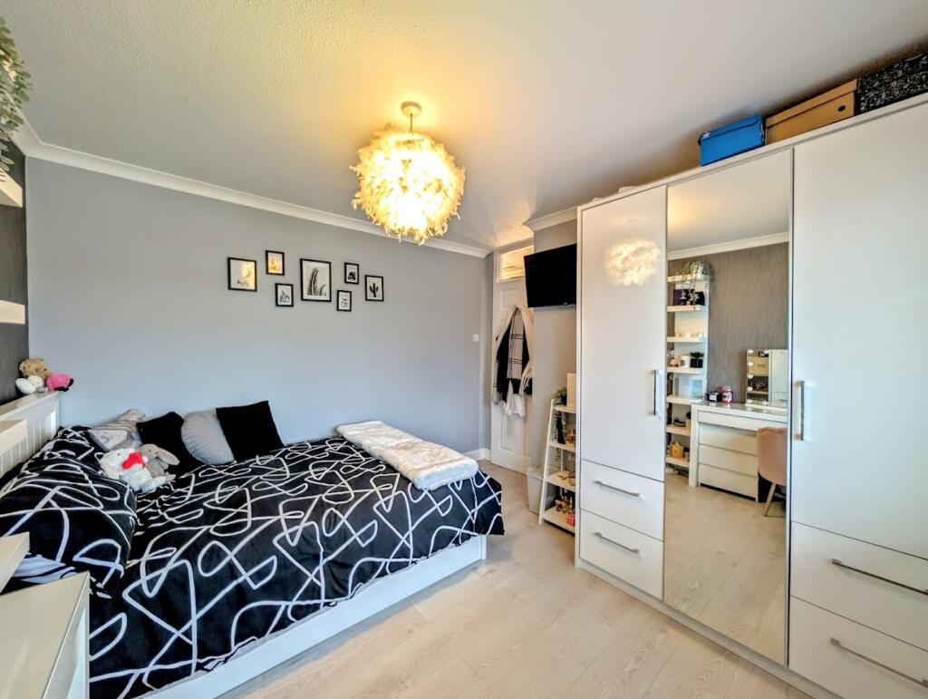 Additional image 21 of Willow Crescent, Worthing