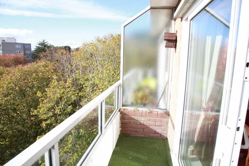 Additional image 16 of Chine Crescent, Bournemouth, BH2 5LA