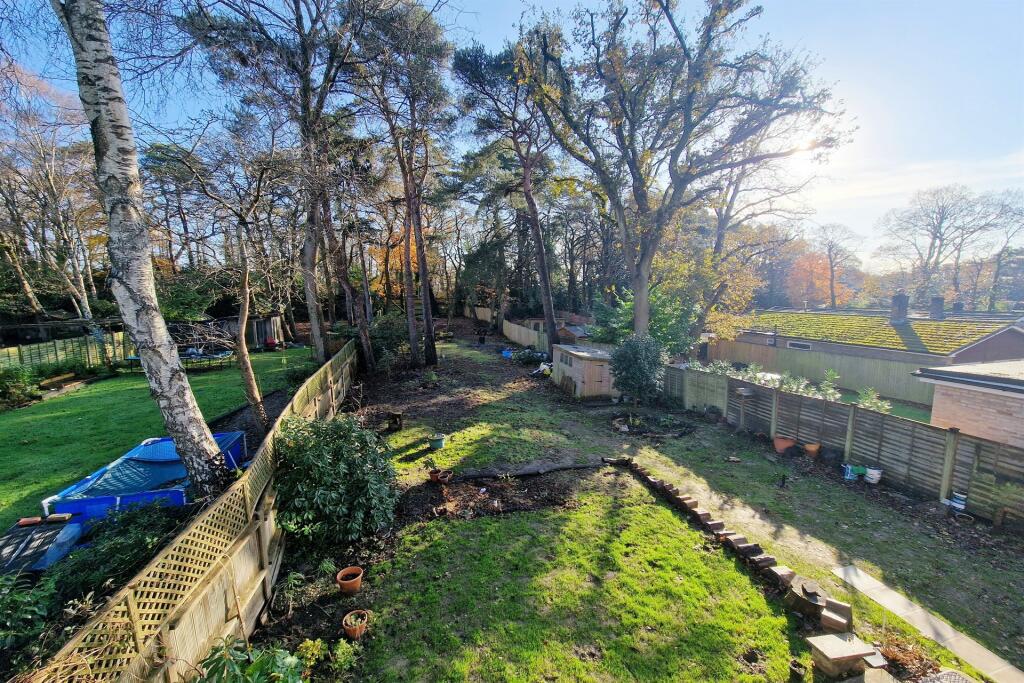 Additional image 4 of Broadstone