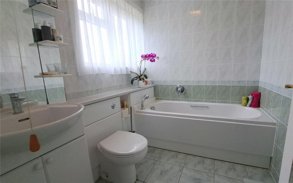 Additional image 10 of Arundel Way, Highcliffe, Christchurch, Dorset, BH23