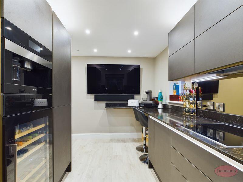 Additional image 9 of Southbourne Overcliff