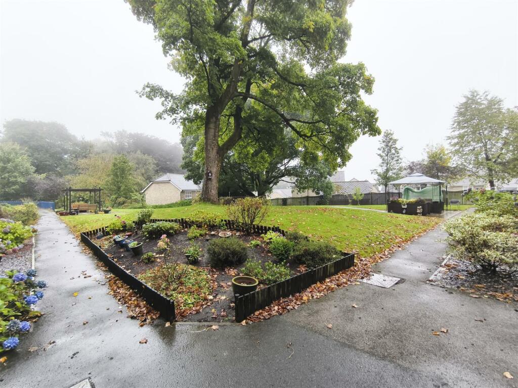 Additional image 16 of Baldwin Lane, Clayton, Bradford