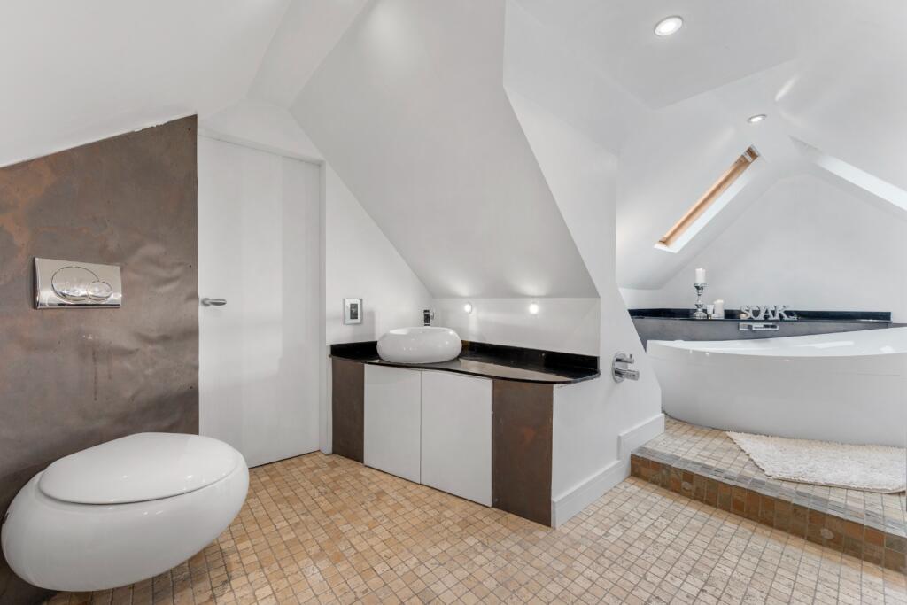 Additional image 27 of The  Lake House, Lostock, Bolton, Lancashire, BL6 4