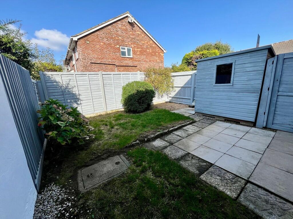 Additional image 11 of Fawley Green, Throop, Bournemouth