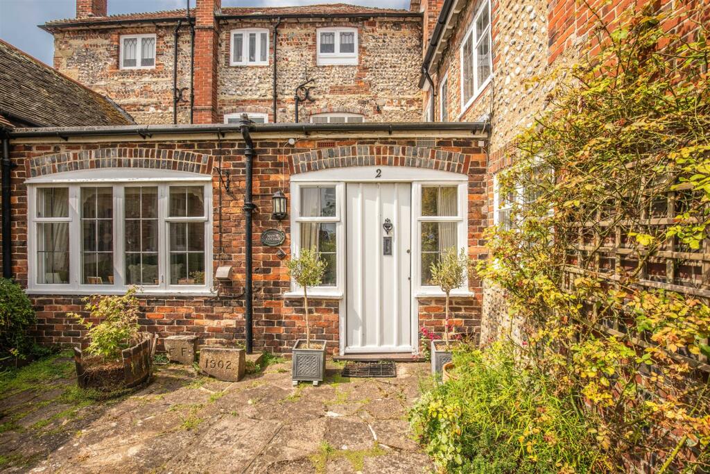 Additional image 24 of Manor Way, Eastbourne, BN20 9BN