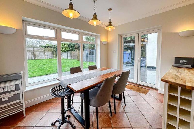 Additional image 22 of New Road, West Parley - Short Term let - £2500pcm