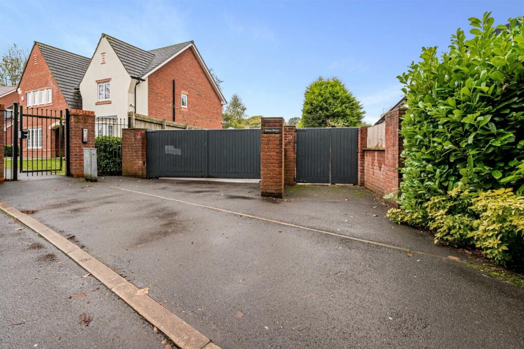 Additional image 40 of Moss Lea, Bolton