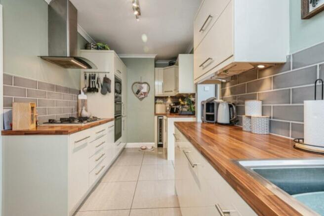 Additional image 14 of Laburnum Grove, Gomersal, Cleckheaton, West Yorkshire, BD19