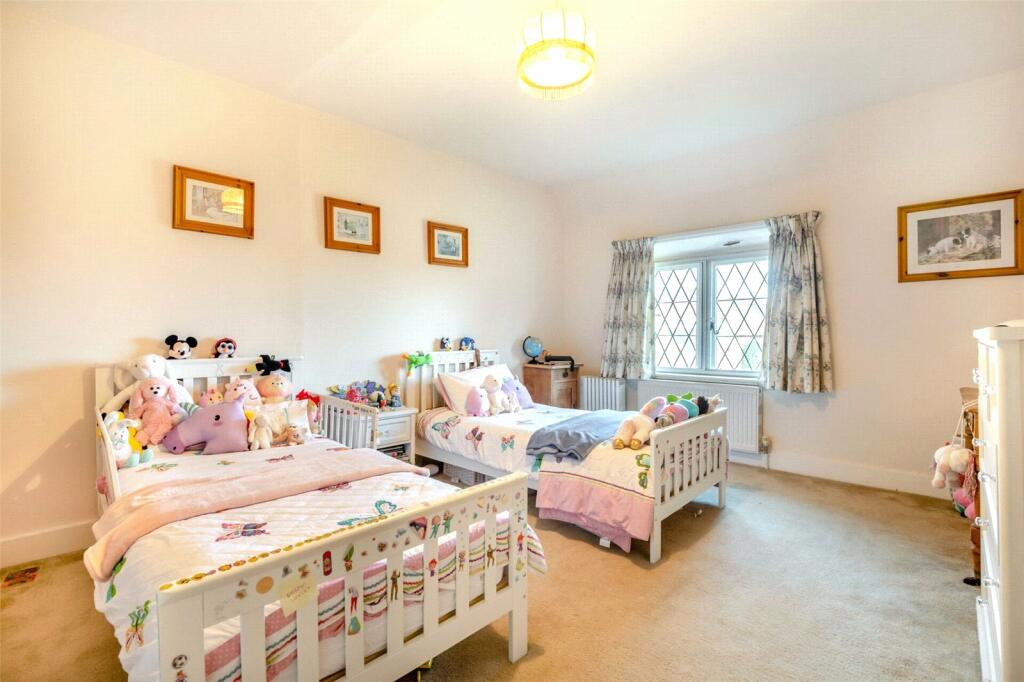 Additional image 18 of Ringwood Road, Avon, Christchurch, Dorset, BH23