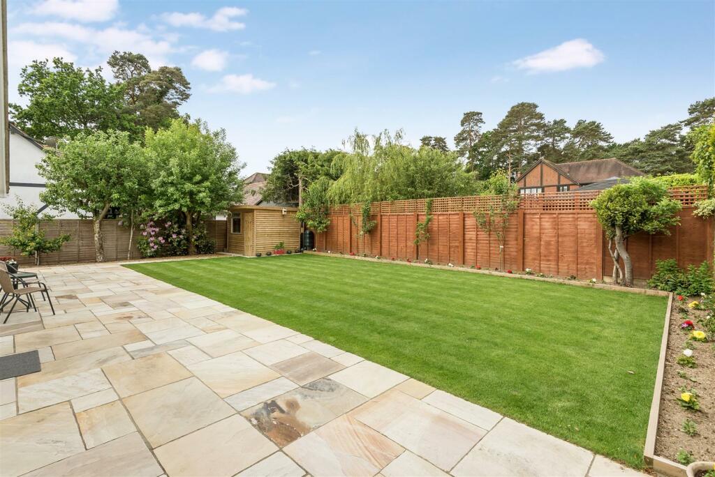 Additional image 3 of Queenswood Drive, Ferndown