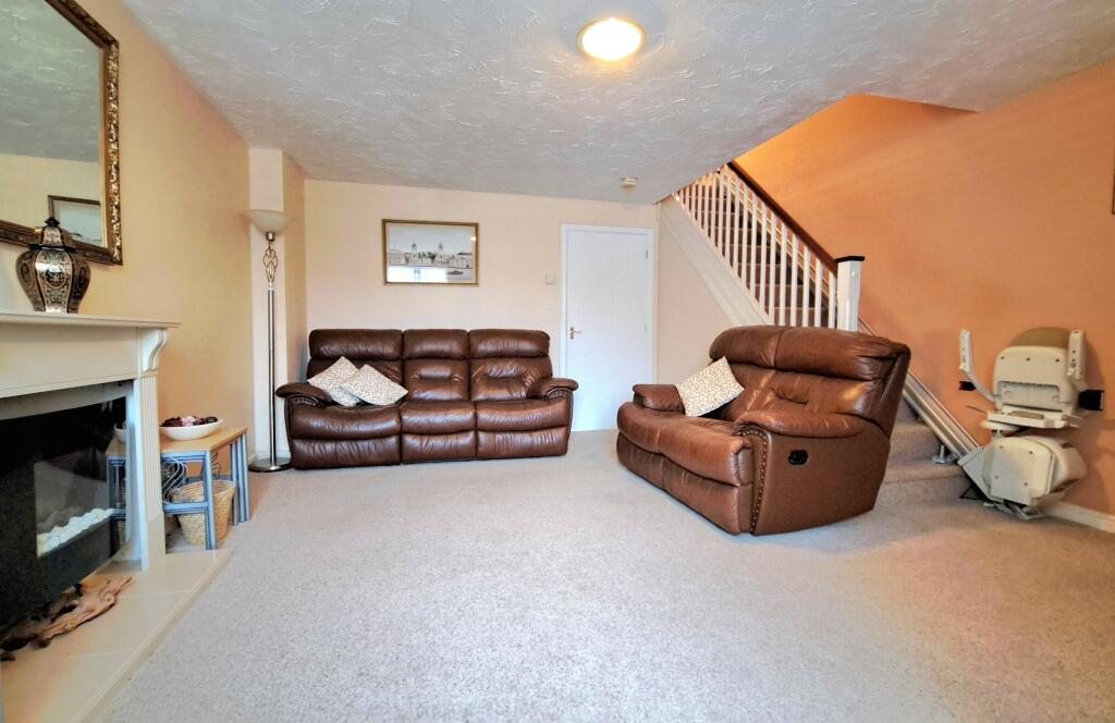 Additional image 4 of New Milton