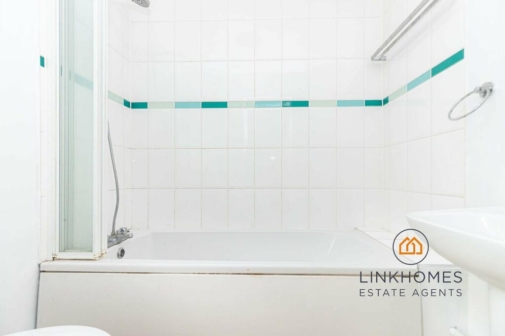 Additional image 7 of Pine Tree Glen, Bournemouth, BH4