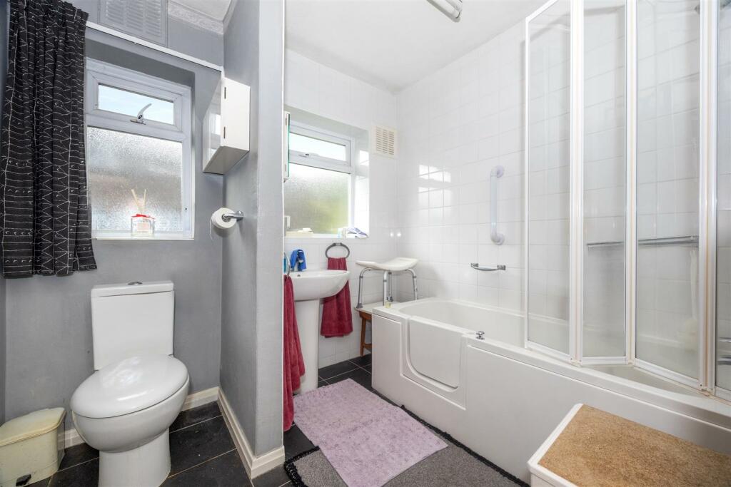 Additional image 22 of Surrenden Crescent, Surrenden, Brighton