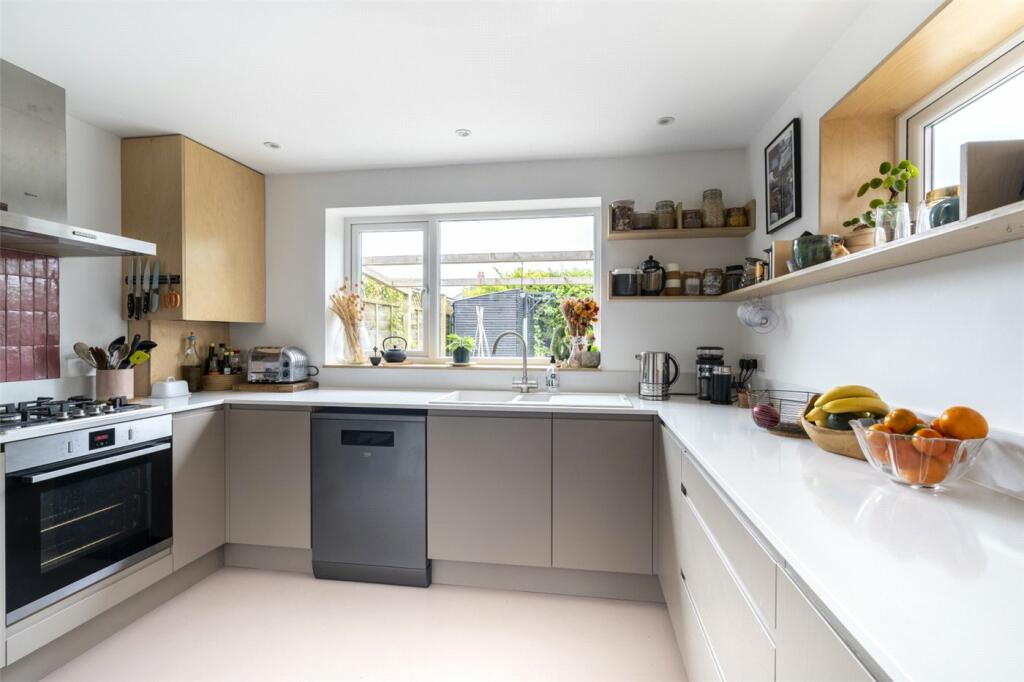 Additional image 7 of Crescent Road, Wimborne, Dorset, BH21