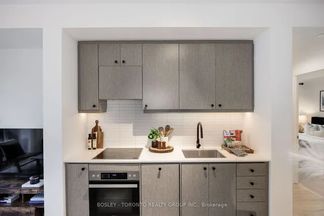 Additional image 10 of 9 Tecumseth St Unit 409