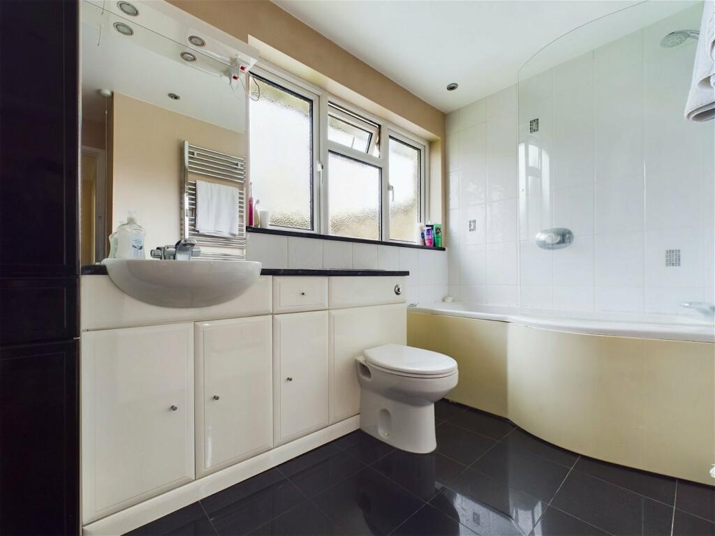 Additional image 9 of Bramber Close