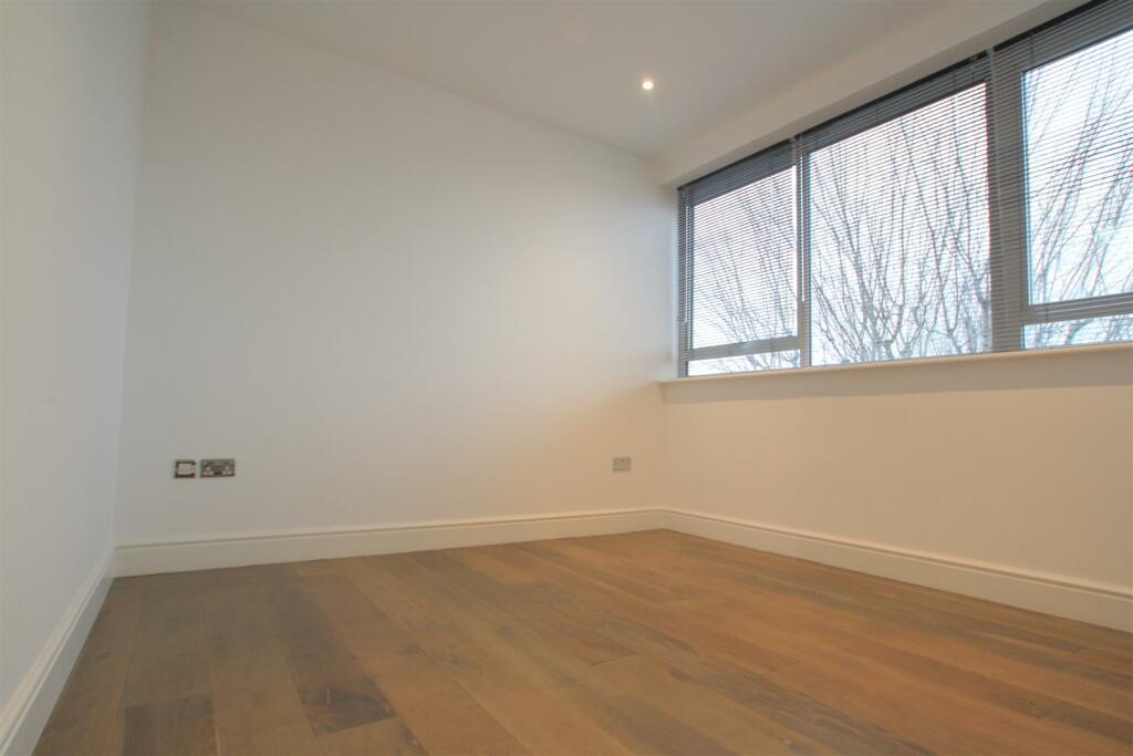 Additional image 7 of The Legacy, 84-86 Denmark Villas