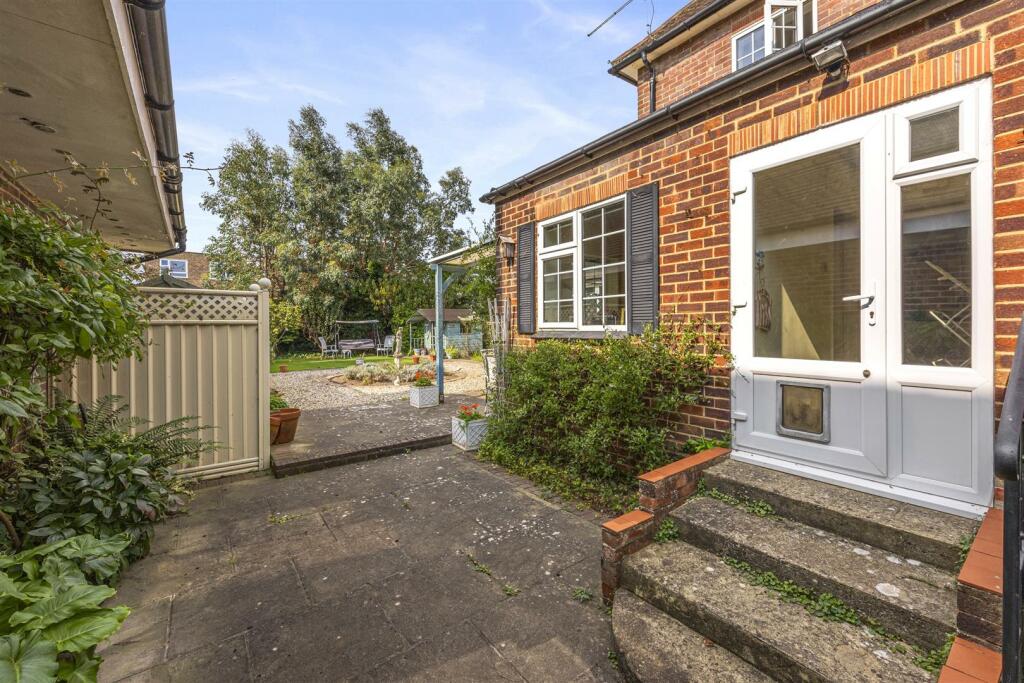 Additional image 17 of Wallace Avenue, Worthing