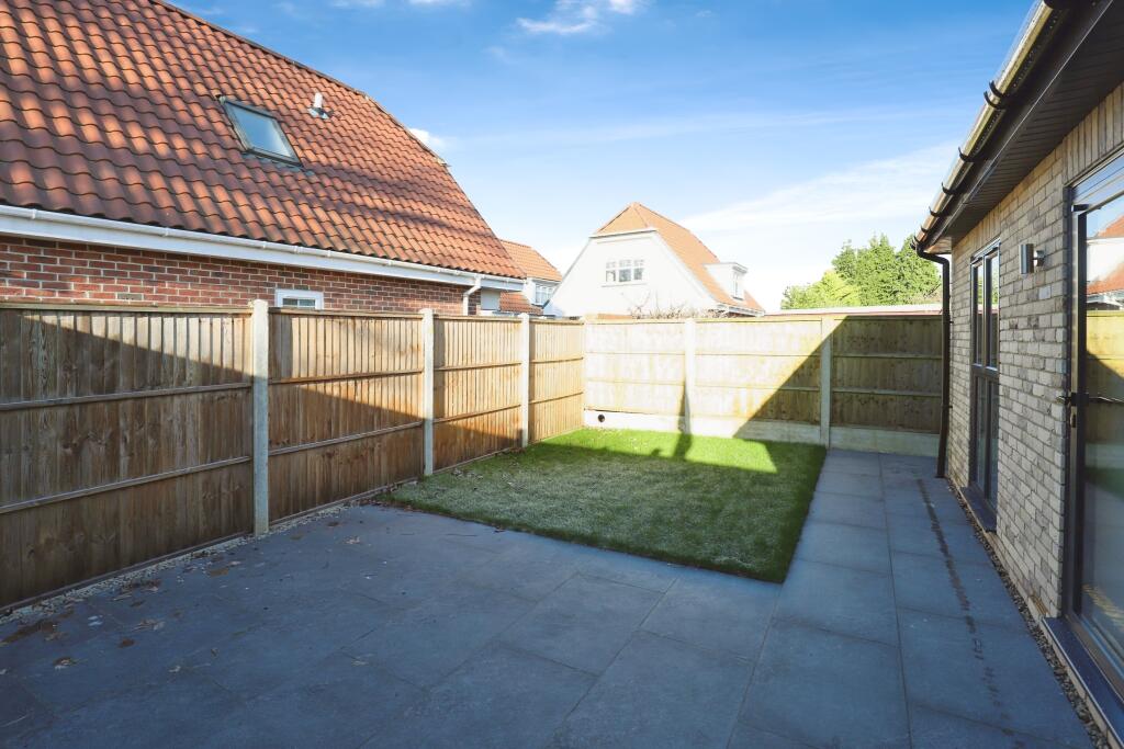 Additional image 18 of Castleton Avenue, NORTHBOURNE, Bournemouth, Dorset, BH10