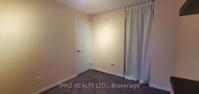 Additional image 26 of 12 Simmons Blvd