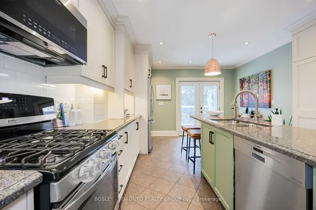 Additional image 12 of 96 Gillard Ave