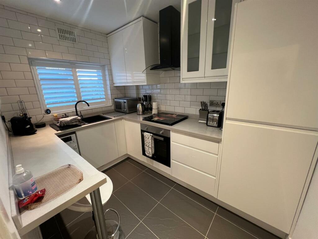 Additional image 5 of Mabey Avenue, Bournemouth