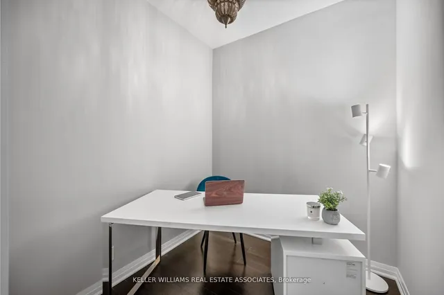 Additional image 26 of 128 Grovewood Common Unit 226