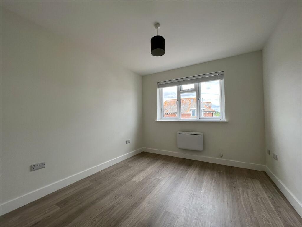 Additional image 4 of Lymington Road, Highcliffe, Christchurch, BH23