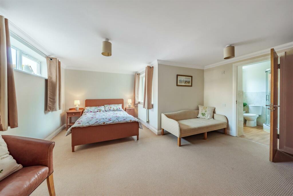 Additional image 13 of Victoria Avenue, Swanage