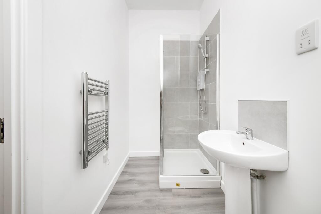 Additional image 9 of Card House, Bingley Road, Bradford, BD9 6FG