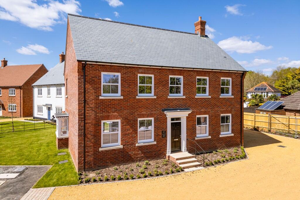 Leigh Road,
Wimborne,
BH212BZ