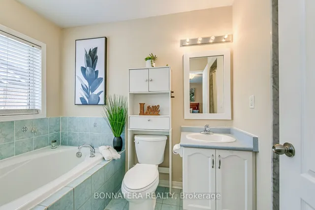 Additional image 21 of 770 Othello Crt Unit 80